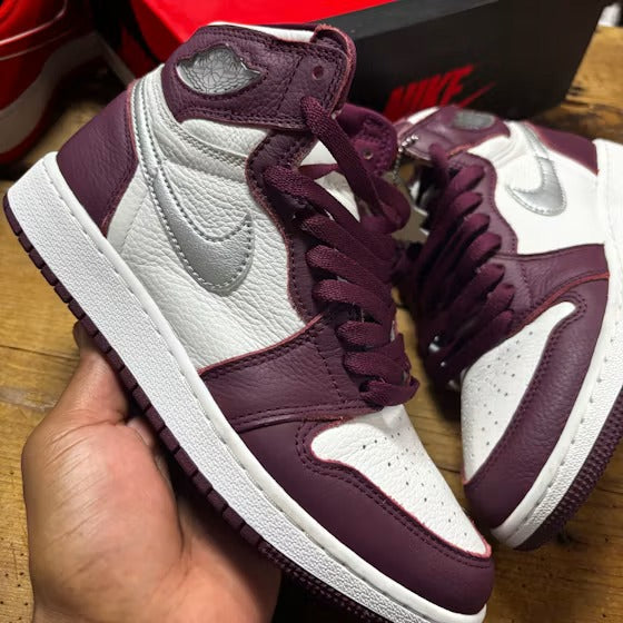 Used - Air Jordan 1 Retro High OG Bordeaux (GS) - US 6Y - detail 2