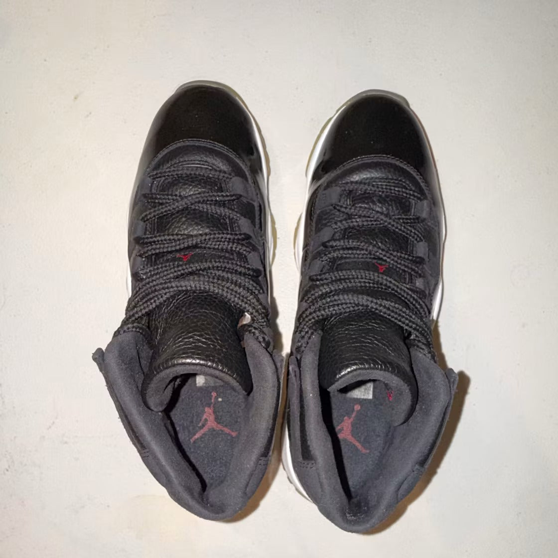 Used - Air Jordan 11 Retro 72-10 - US M 8.5 - detail 3