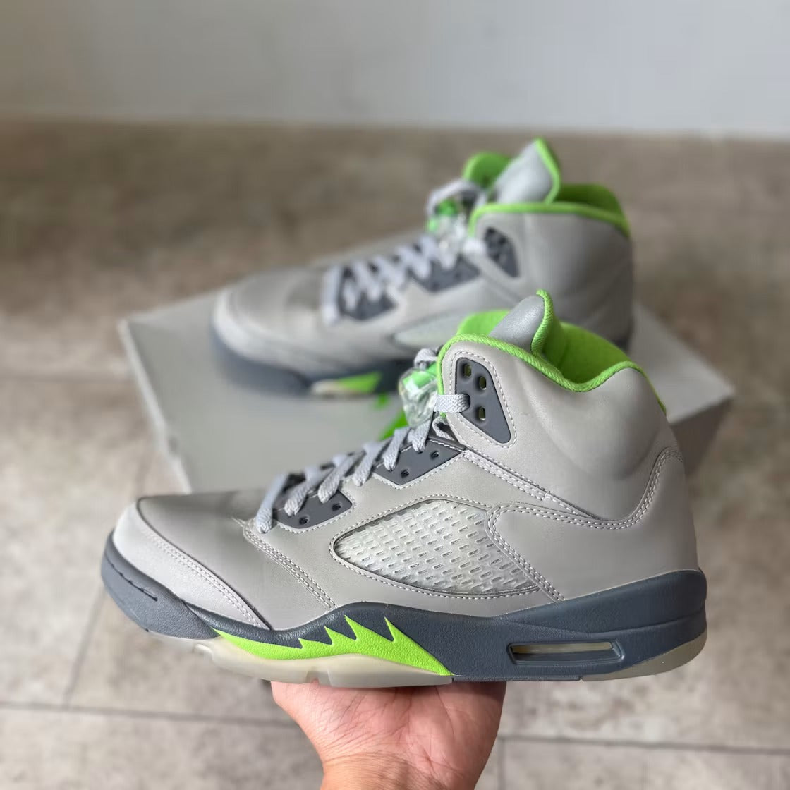 Used - Air Jordan 5 Retro Green Bean (2022) - US M 10.5 - detail 4