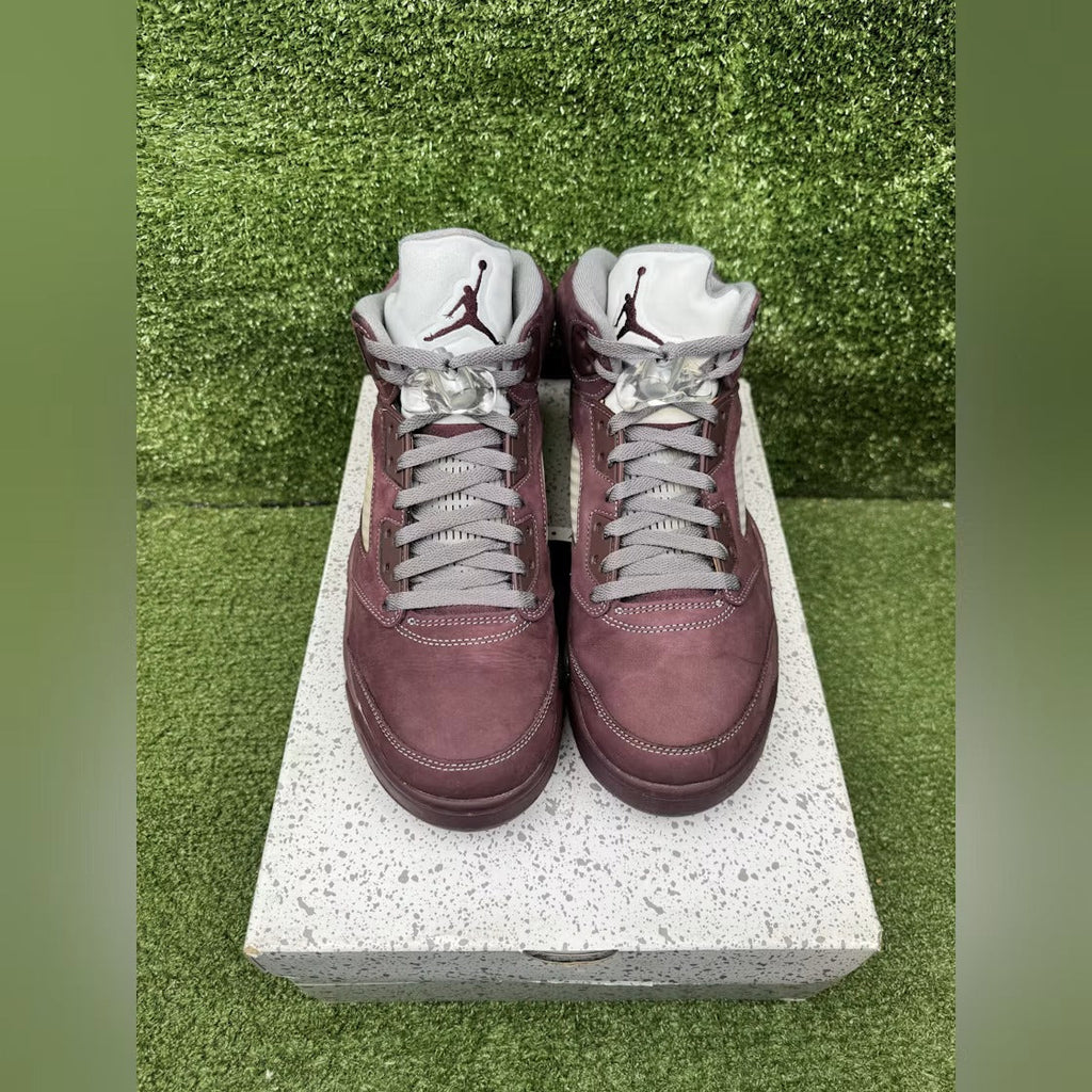Used - Air Jordan 5 Retro Burgundy (2023) - US M 10.5 - detail 2