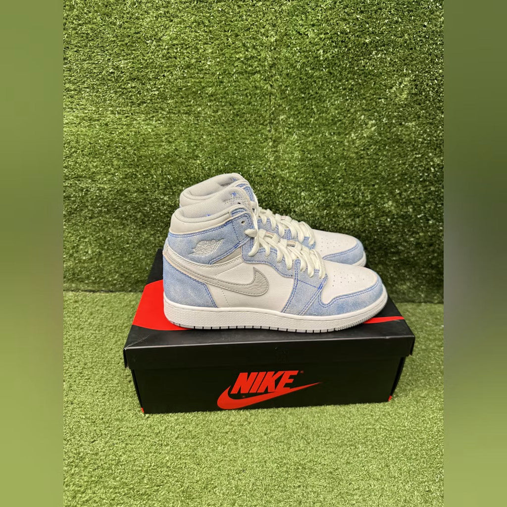 Used - Air Jordan 1 Retro High Hyper Royal Smoke Grey (GS) - US 6Y - detail 3