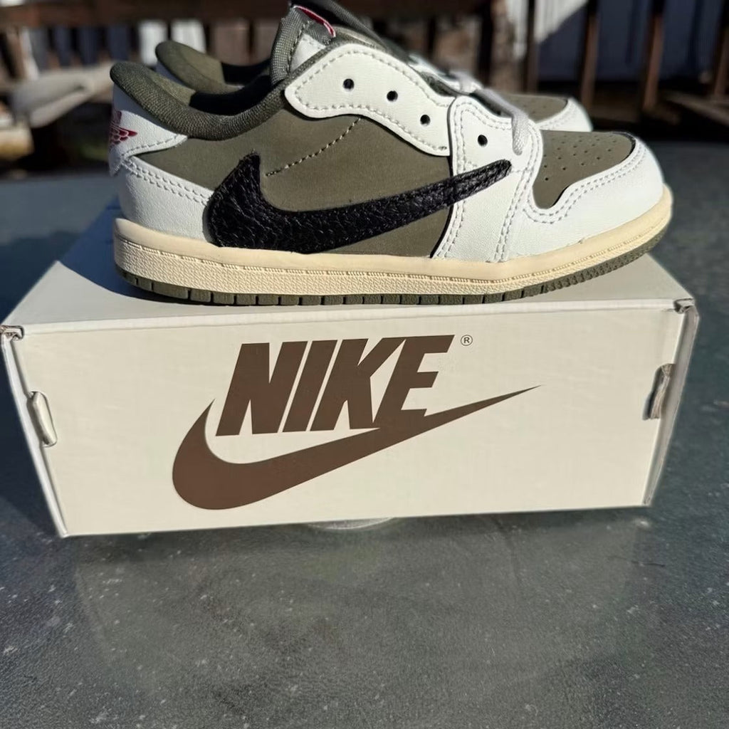Air Jordan 1 Retro Low OG SP Travis Scott Medium Olive (TD) - US 9C - New - Other - detail 2