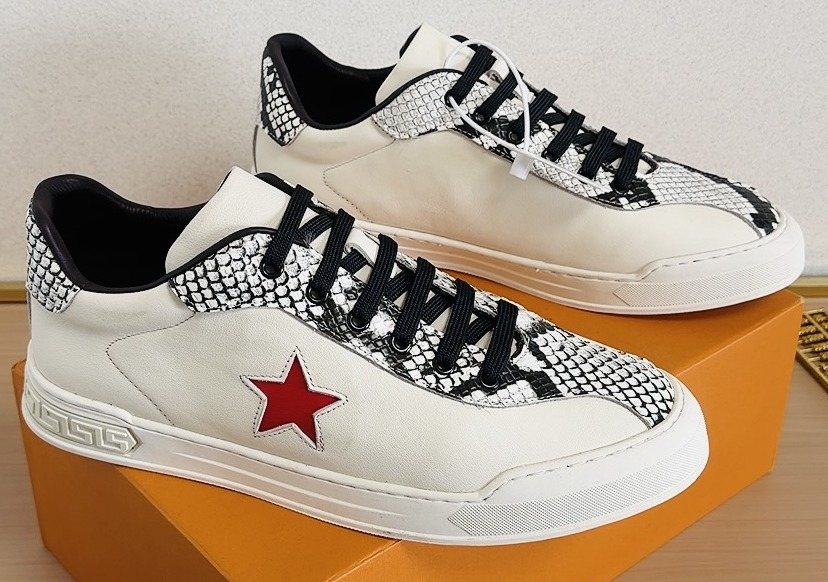 Louis Vuitton Red Star Low-Top Sneakers — hero