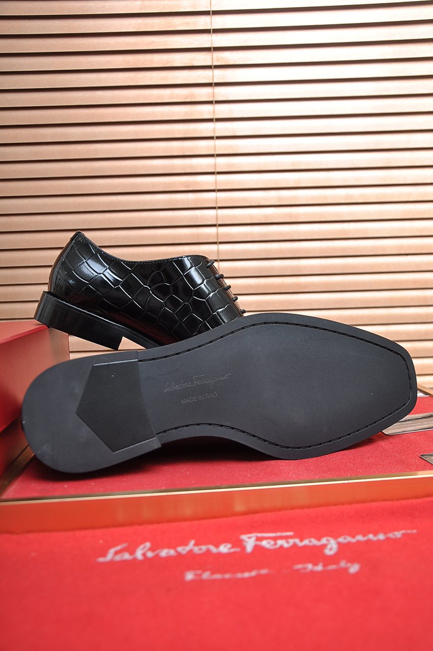 Ferragamo Black Embossed Lace-Up Dress Shoes — detail