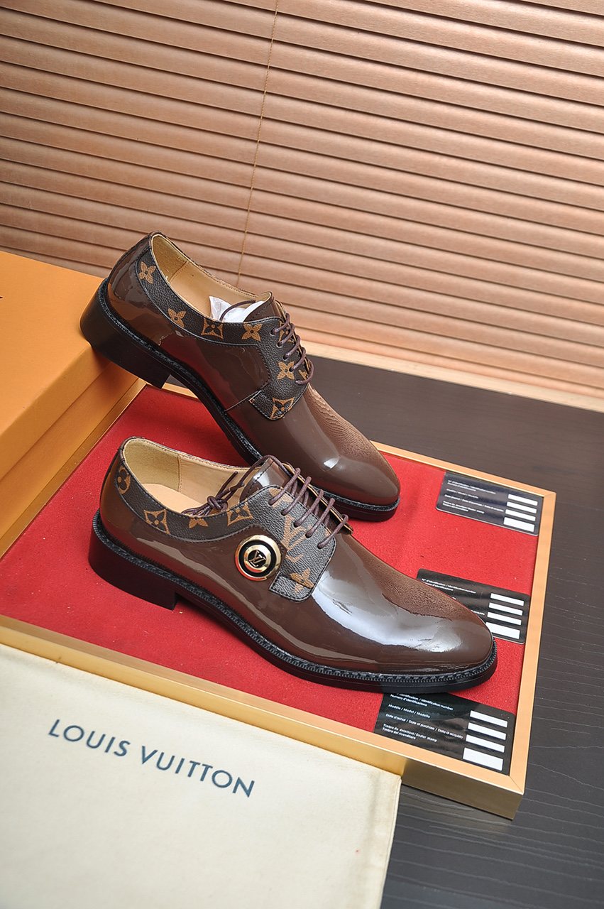 Louis Vuitton Patterned-Trim Lace-Up Dress Shoes — side