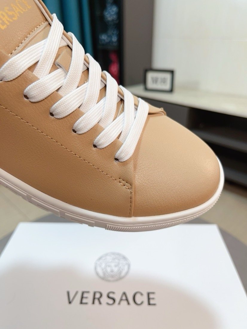 Versace Men's Low-Top Lace-Up Sneakers — detail