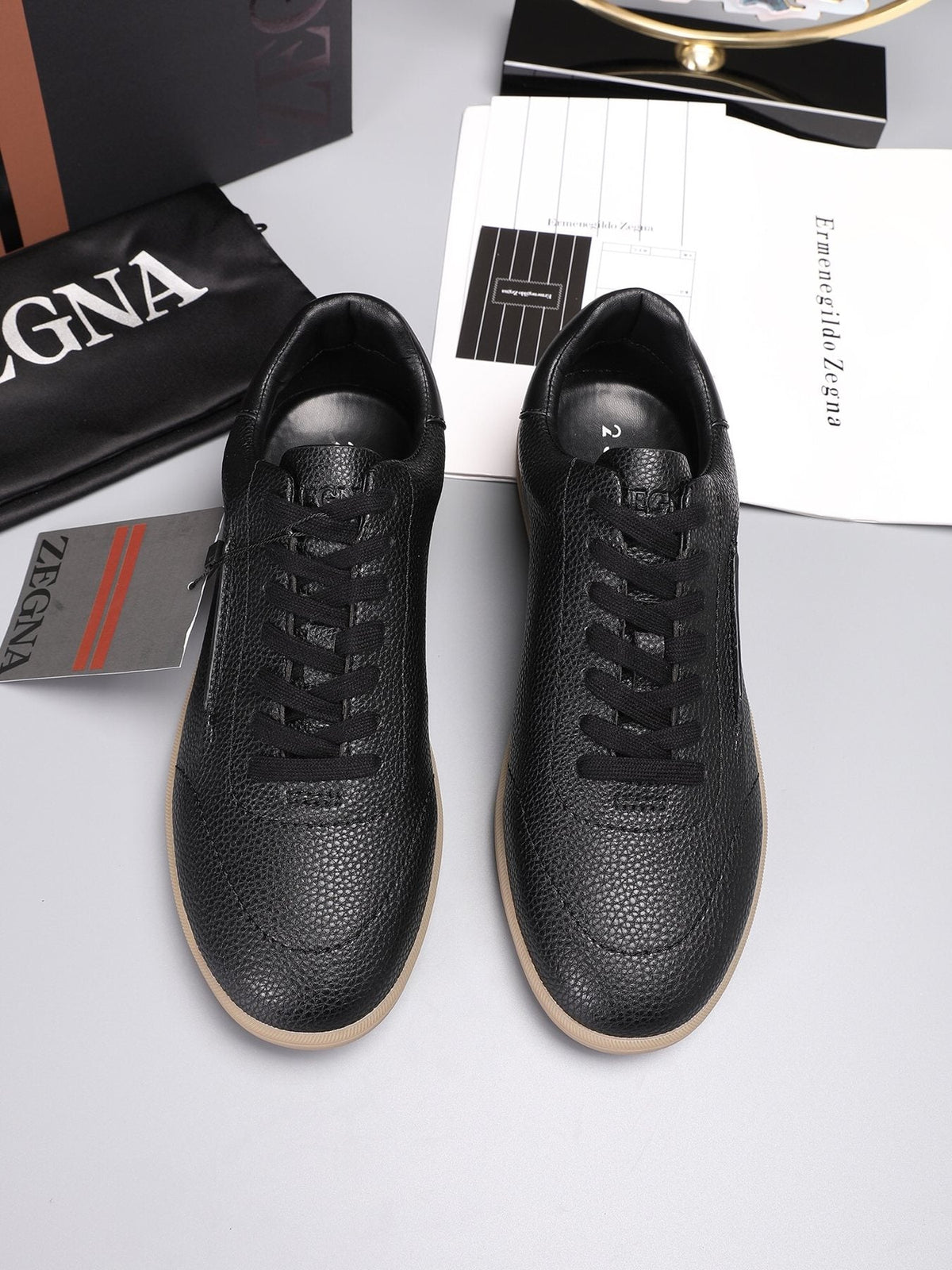 ZEGNA Textured Leather Low-Top Sneakers — front