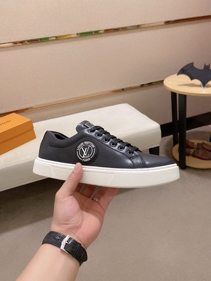 Louis Vuitton Emblem Low-Top Sneakers — model
