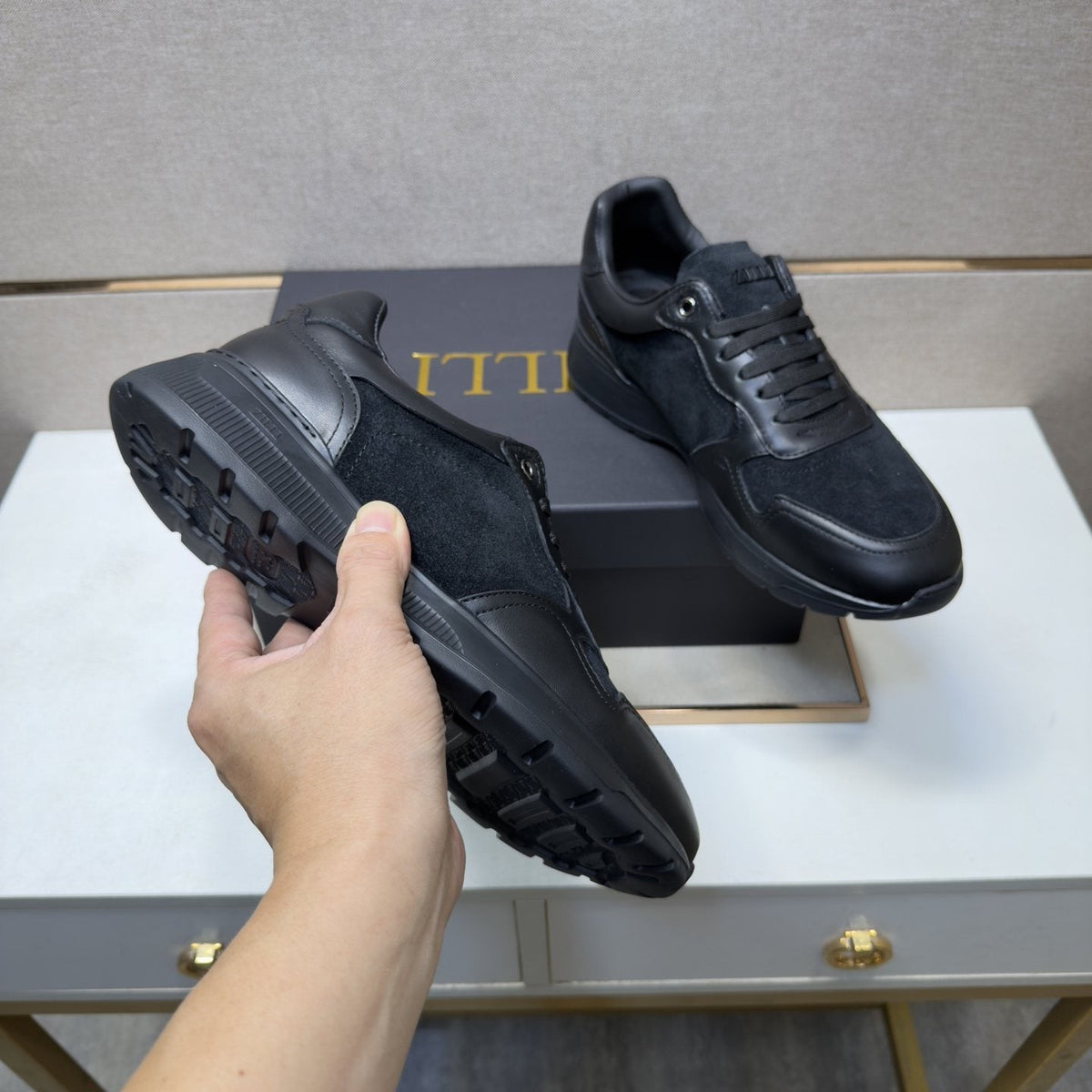 ZILLI Men's Paneled Low-Top Sneakers — model