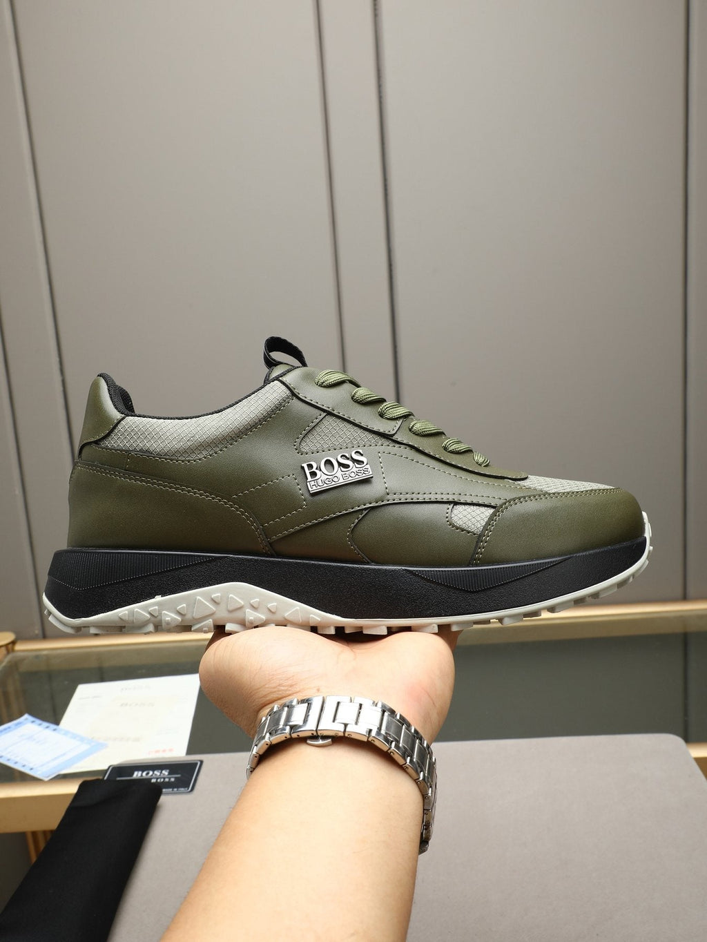 Hugo Boss Paneled Low-Top Sneakers — model