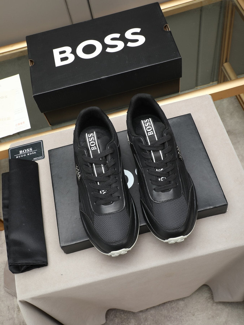 Hugo Boss Paneled Low-Top Sneakers — front