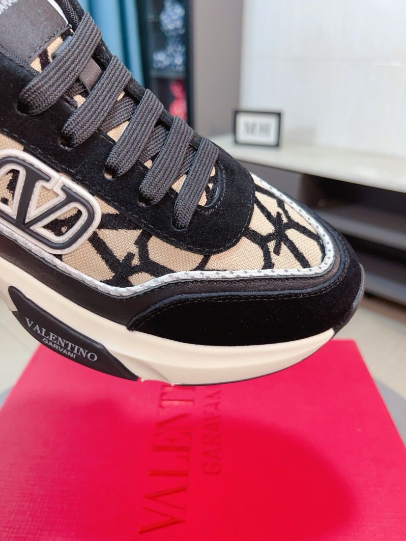 Valentino Patterned Panel Sneakers — detail