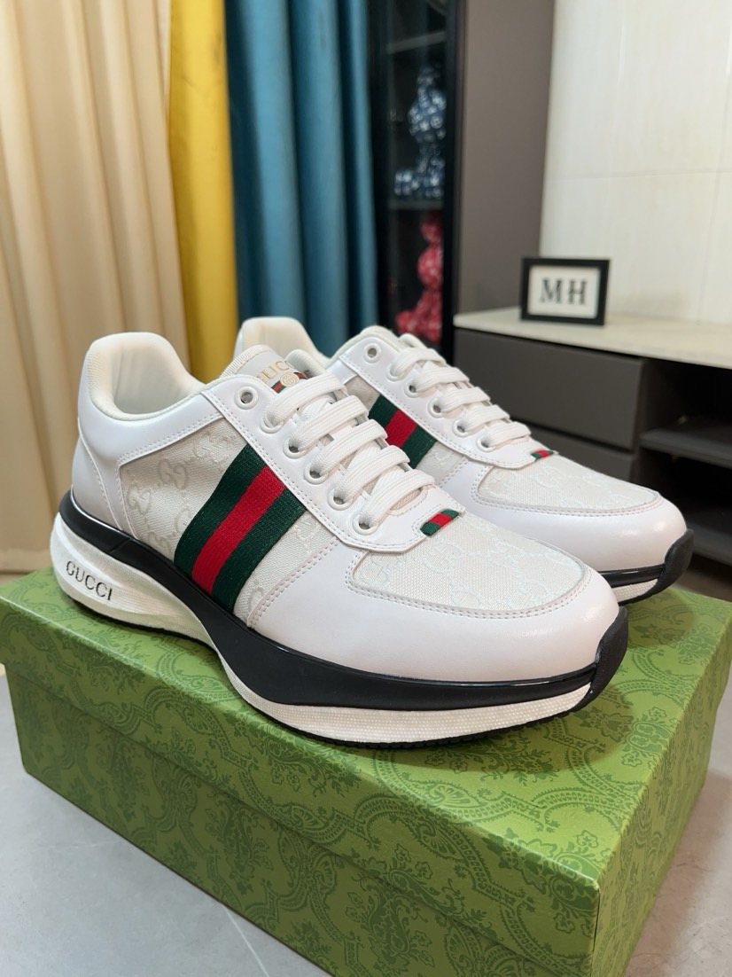 Gucci Patterned Stripe Lace-Up Sneakers — front