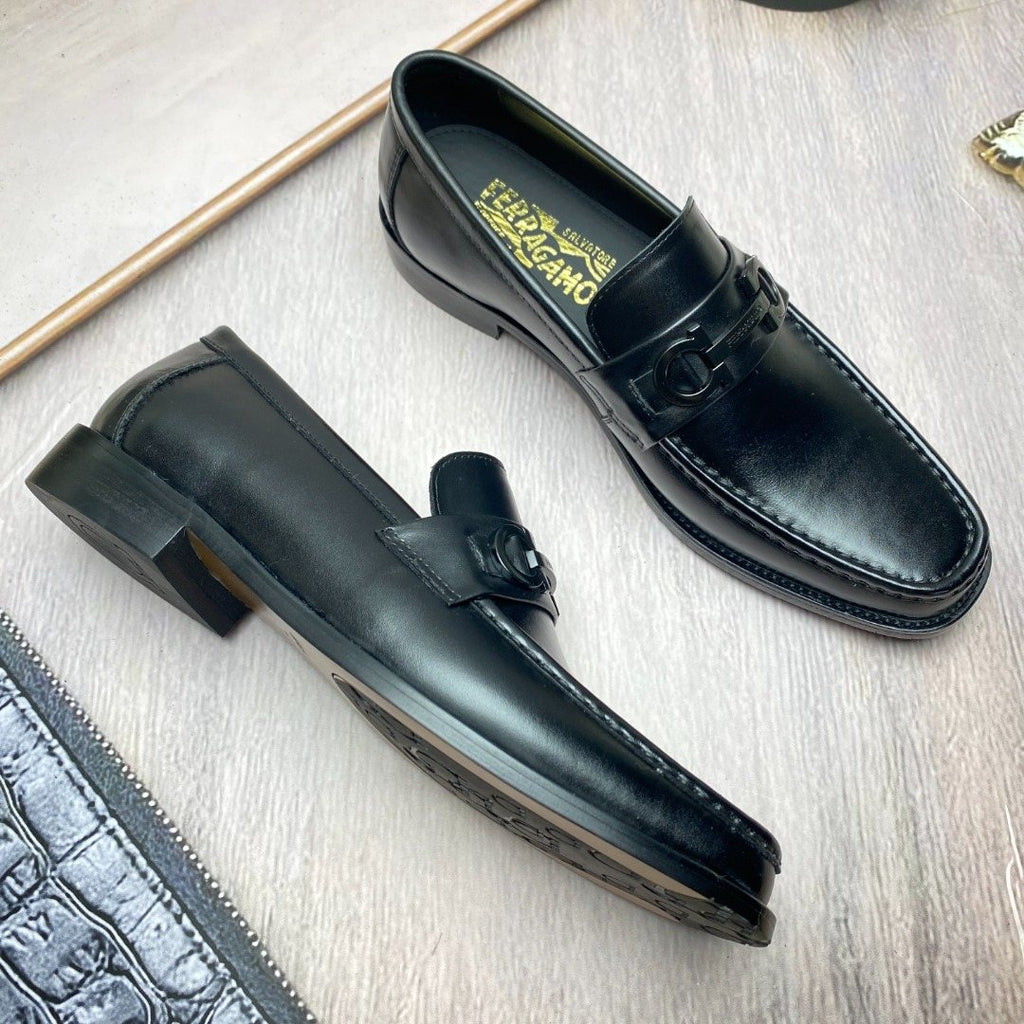 Ferragamo Black Metal-Accent Slip-On Loafers — side