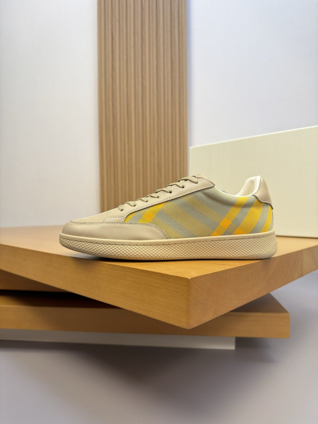 Burberry Paneled Low-Top Sneakers — side